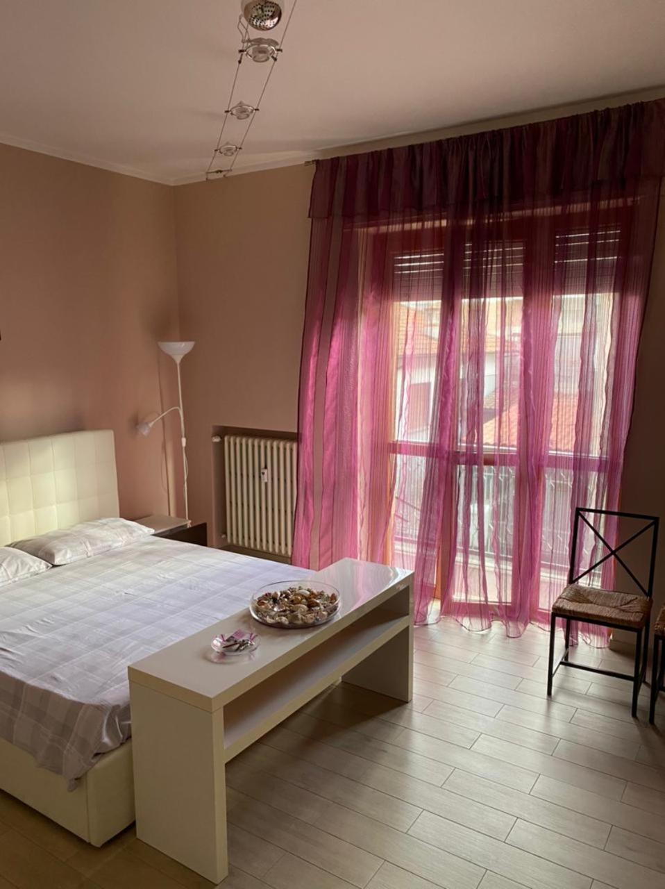 Casa Delle Orchidee Hotel Алба Стая снимка